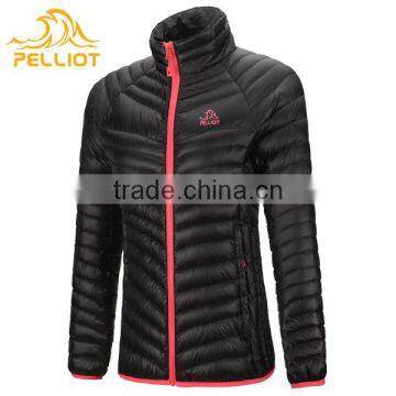 2017 Comfortable Light Down Goose Feather Jacket Woman