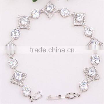 2014 Fashion white zircon bracelet FQ-9015