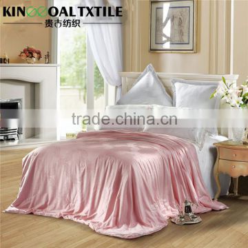 Super soft Handmade Luxury King size silk filled quilt