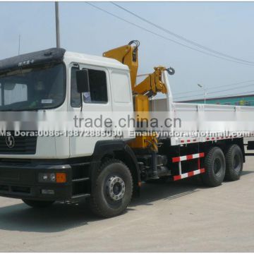 Shacman 6X4 truck loading crane 12ton