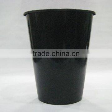 plastic pot