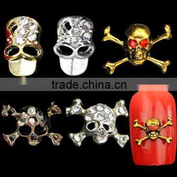 3D Nail Art Rhinestone Decorations Silver & Gold Colors Skull Punk Metal Glitter Nail Art Decorations