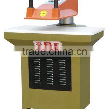 Punching Machine/Sports Goods Machine