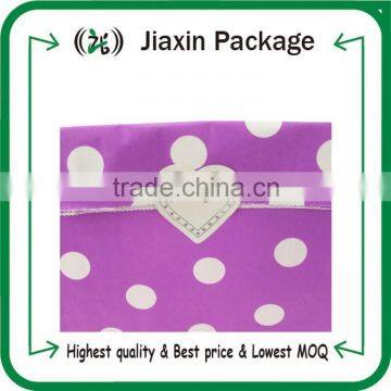 Customized craft paper packaging bags with Polka Dot printing wholesale