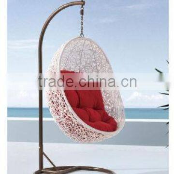 Carry Outdoor/patio white PE wicker Rattan Hanging swing chair leisure wicker product                        
                                                Quality Choice