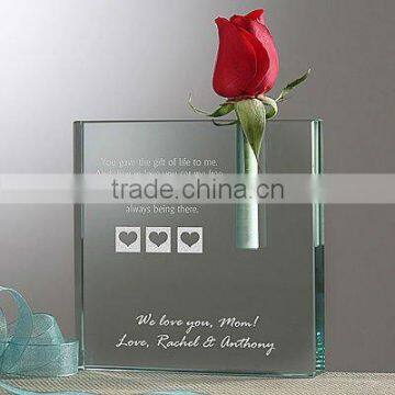 pretty engraving crystal vase for wedding