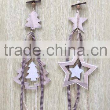 Wooden christmas star or tree shaped hanging ornaments for home decoration xmas hanging decoration for tree with pinecone gifts