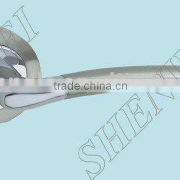 door handle on rose, zinc handle, lever handle, furniture hardware, furniture handle, door handle