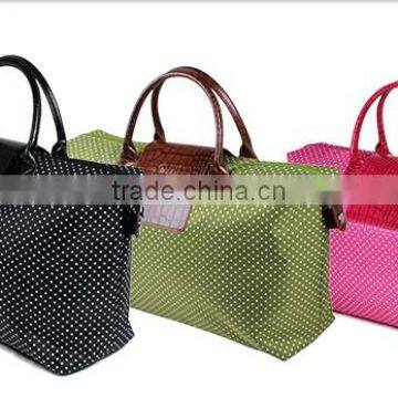 Good quality 600D polyester and PU Travel bag