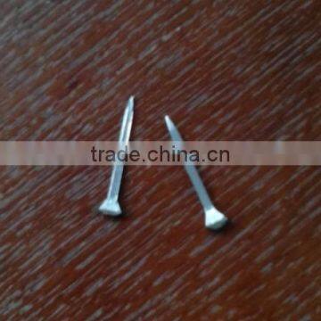 NL1312-E4 horse shoe nails