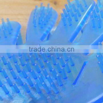 PVC Material Five Finger Soft Brush Comb for Pet Bathing photo-5