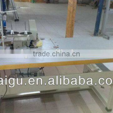 China Factory High Speed Straight Button Holing Industrial Sewing Machine photo-4