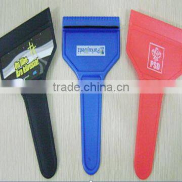 15052316 Plastic Ice Scraper With Glove photo-4