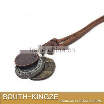 Retro Style Metal Necklace Pendant Leather Hanging Line photo-2