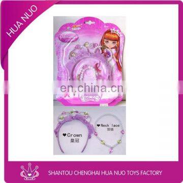 Toy necklace and crown made in china toy jewelry set