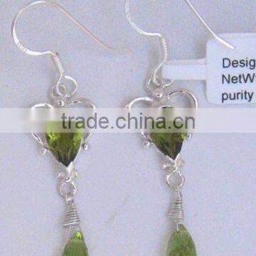 peridot earring