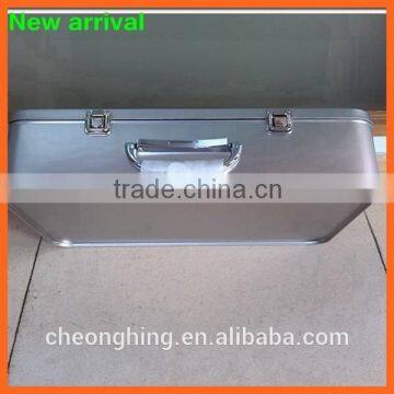 Large Rectangular Hinged Tin Box With Handle&lock photo-3