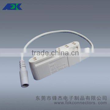 UV curing led light AMP 6 gang distribution splitter box with DC 2.1*5.5mm jack connectors in PC white color