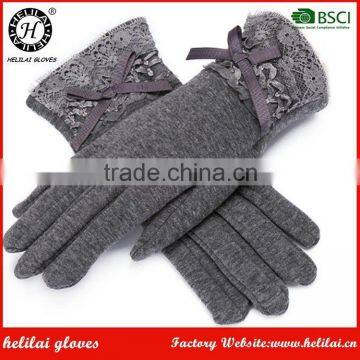 Fashion Helilai OEM Factory Ladies Velvet Gloves with Lace Cuff in Winter