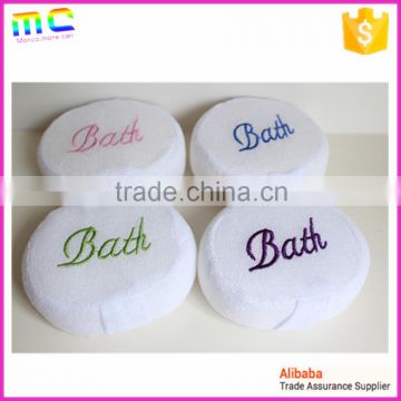 simple round bath sponge