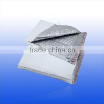 Co-Extruded Poly Bubble Mailer