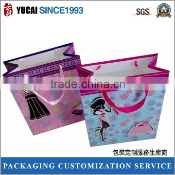 Shirts and skirts packaging paper bag for shopping