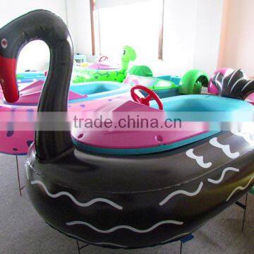 CE high quality amusement park black swan attraction child bumper boat