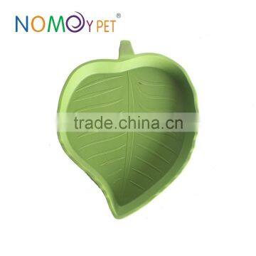 Nomo leaf shape water feeder plastic basin for reptile snake spider lizard