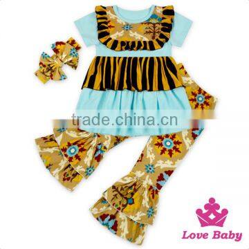 66TQZ462 Yiwu Lovebaby Wholesale Short Sleeve Vertical Stripe Top With Bib Floral Ruffle Bell-bottoms Newborn Baby Gift Set photo-6