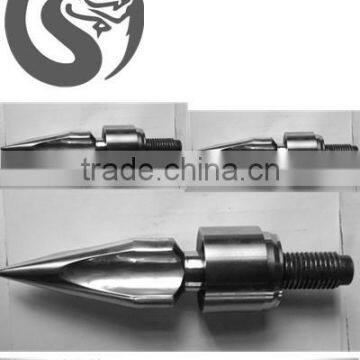 assemble parts of screw and barrel for plastic machine