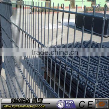 2014 Factory hot dipped galvanized and pvc coated twisted Double wire mesh fence (Professional ,Since1989)