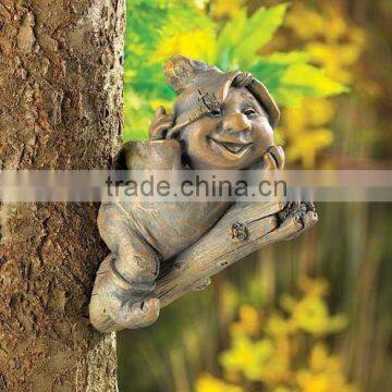 Polyresin Merry Gnome Tree Decor