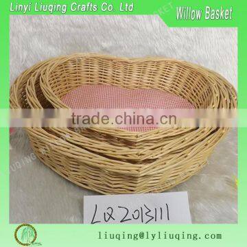 Factory Direct High Qualtiy heart willow Dog Bed willow Basket