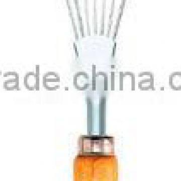 7 Tine Garden Broom