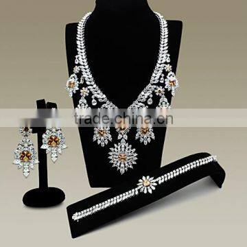 Latest Brass Hot Sale CZ Jewelry Set in Dubai