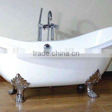 luxury freestanding bathtub