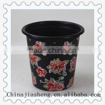 mobile plastic garbage can for family