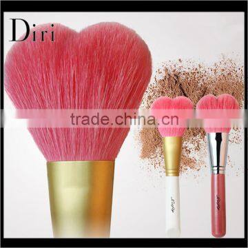 Beautiful heart-shaped foundation brush for women