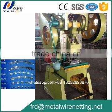 Concertina Razor Wire Fencing Machine/razor barbed wire making machine