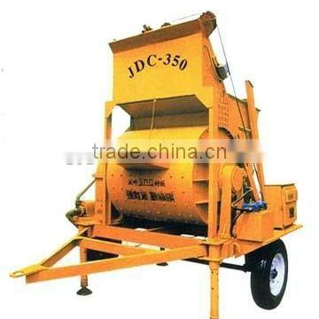 Self loading JDC concrete mixer