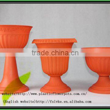 Changed height cup type plastic flower pot