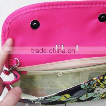 Fashion Lady checked toiletry bag