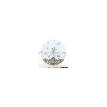 LACE ROUND CLOCK