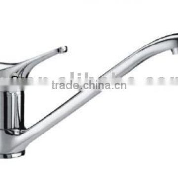 single lever kitchen faucet