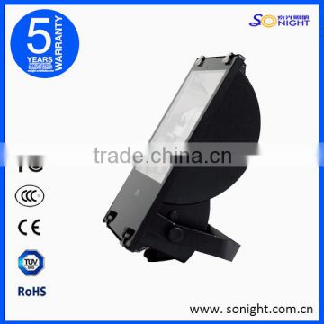 Low frequency induction flood lamp induction light