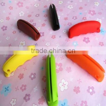 Eco-friendly silicone bag holder handle high quality