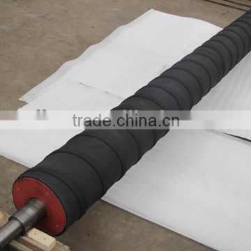 paper machine spreader roller