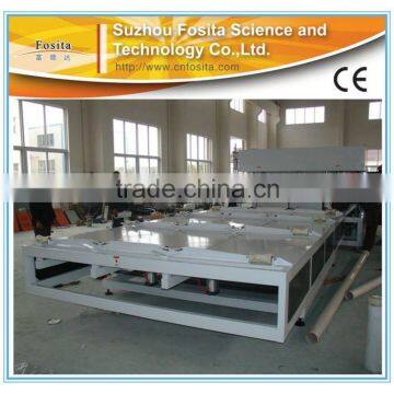 Pipe socketing machine