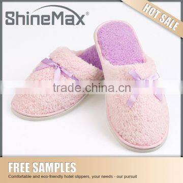 2015 Hot Sales Cheap Disposable Hotel Guest Slippers with Closed toe