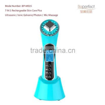 2015 New Arrival portable ultrasonic facial massager with 3 treatment heads